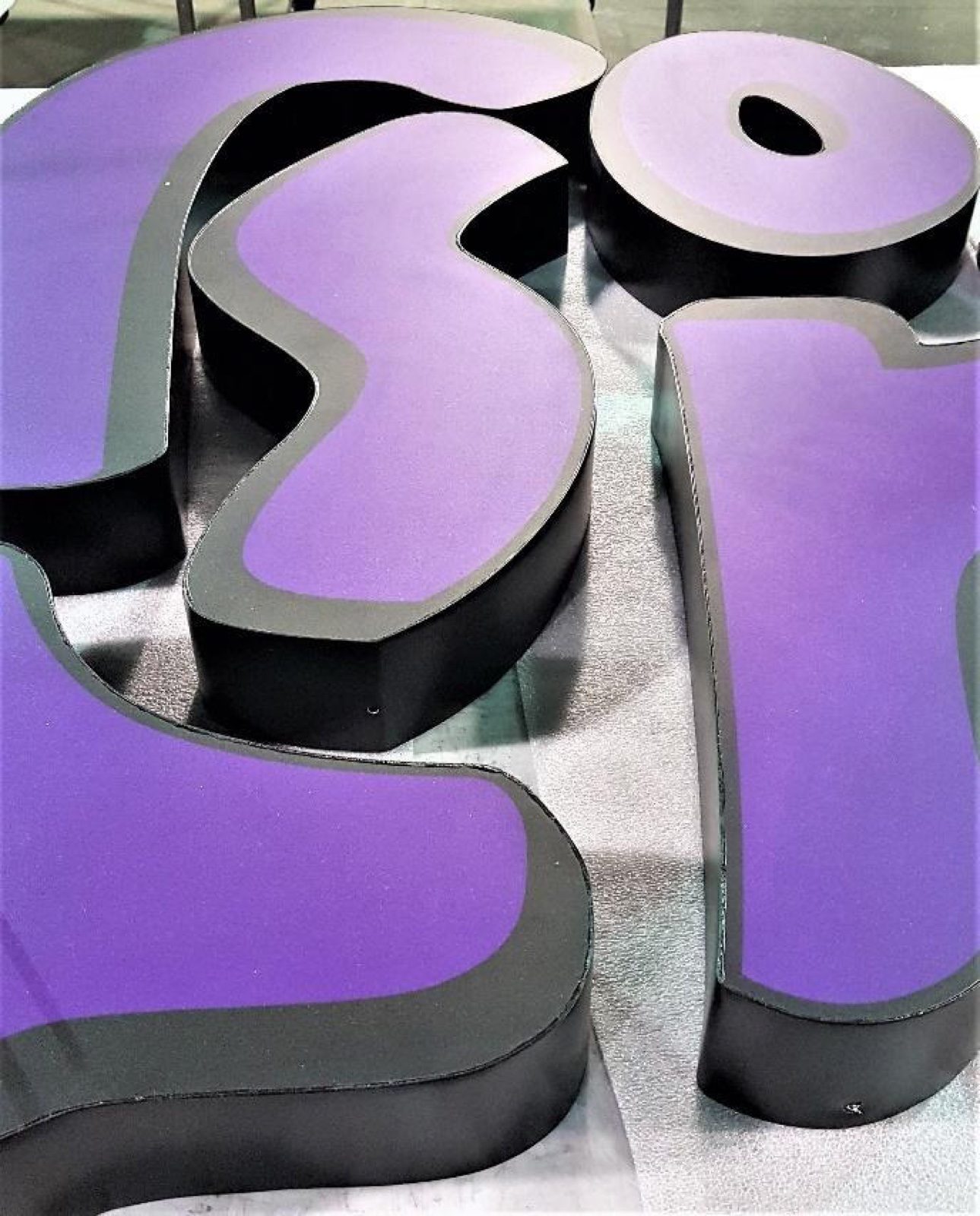 Letters without trim made with Ascent 4AS