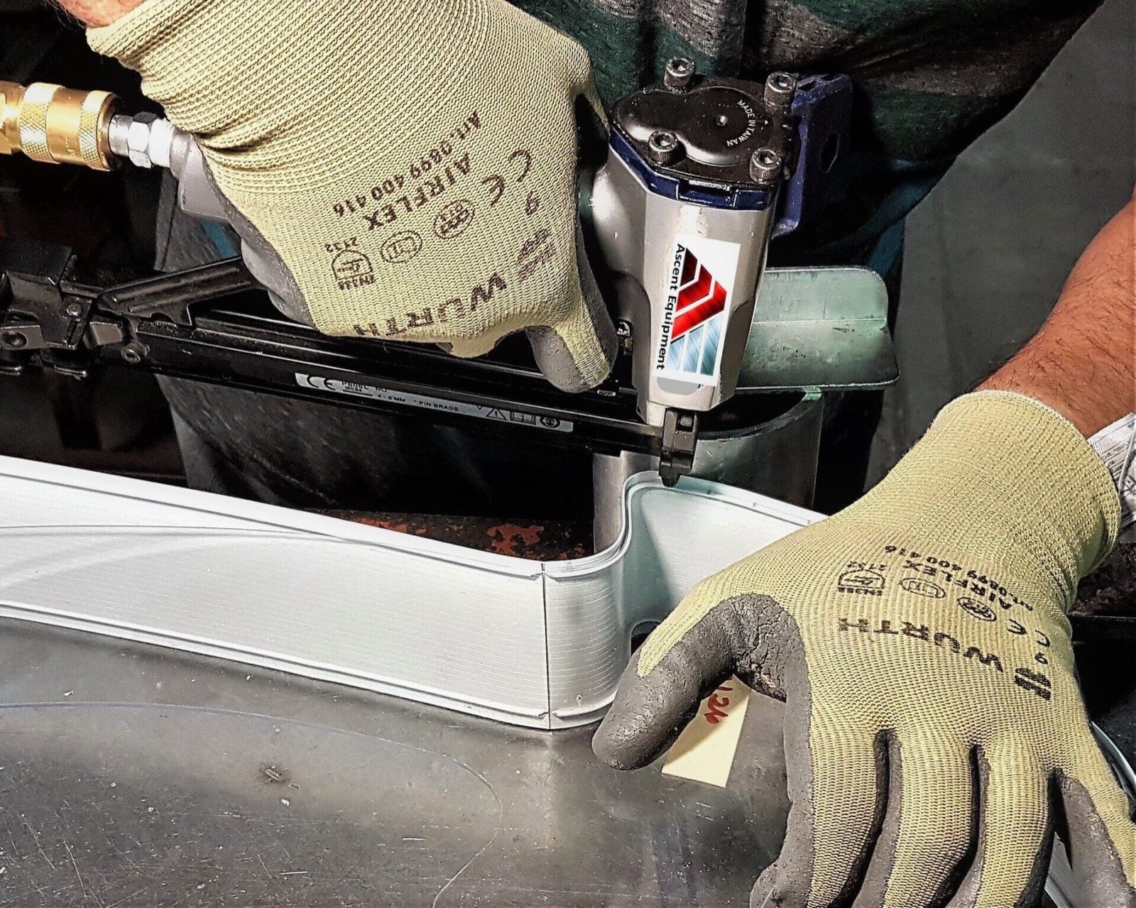Pneumatic stainless-steel nail gun